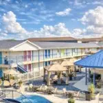 cabanas-islander-inn-put-in-bay