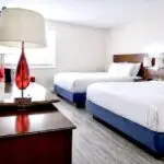 room-3-islander-inn-put-in-bay